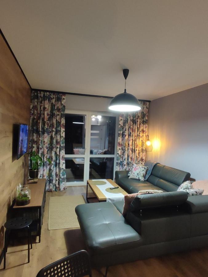 Lux Apartament Odkryj - Bieszczady Устрики-Долішні Екстер'єр фото