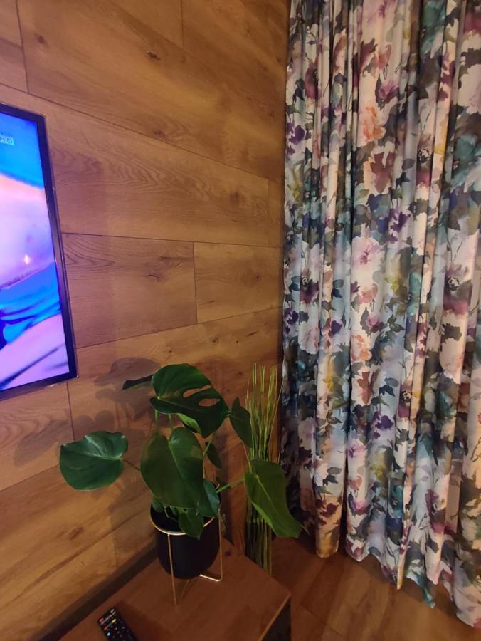 Lux Apartament Odkryj - Bieszczady Устрики-Долішні Екстер'єр фото